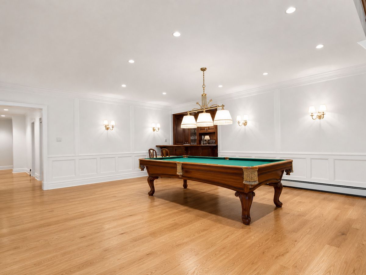 Billiards room